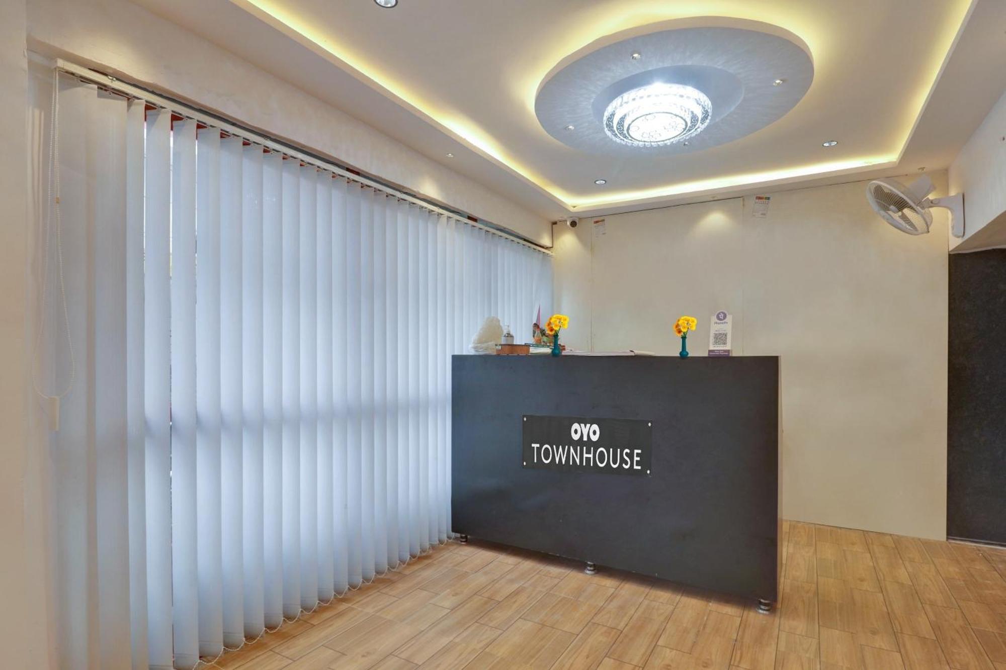 Townhouse S Continental Hotell Hyderabad Eksteriør bilde
